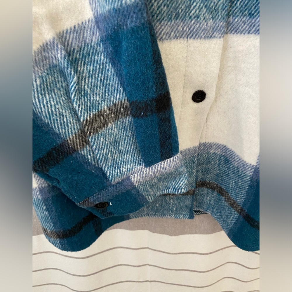 Plaid Shacket - Picture 7 of 10